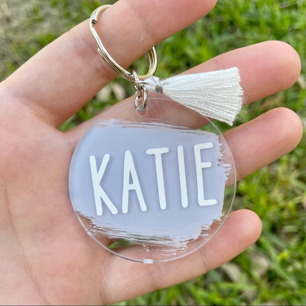 Custom name keychain - Picture 3 of 7